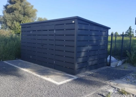 Mülltonnenhäuser 178