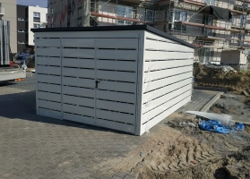 Mülltonnenhäuser 339