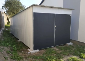 Garagen mit Acrylglas 107