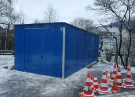 Garagen mit Acrylglas 125