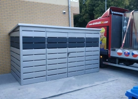 Mülltonnenhäuser 61