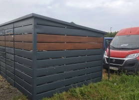 Mülltonnenhäuser 47