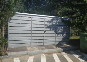 Mülltonnenhäuser 146