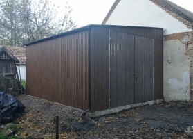 Garagen mit Acrylglas 185