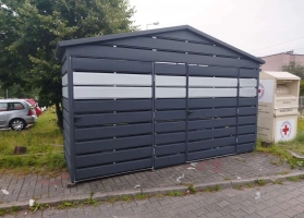 Mülltonnenhäuser 422