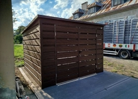 Mülltonnenhäuser 423