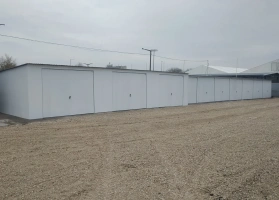 Garagen mit Acrylglas 191