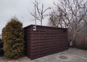 Mülltonnenhäuser 456