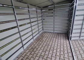 Mülltonnenhäuser 8