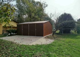 Garagen mit Acrylglas 242