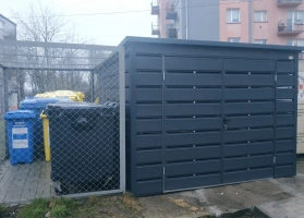 Mülltonnenhäuser 365