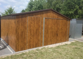 Garagen mit Acrylglas 44