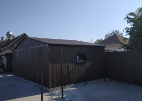 Garagen mit Acrylglas 272