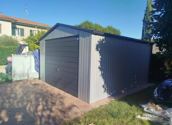 Garagen mit Acrylglas 289