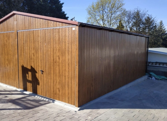 Garagen mit Acrylglas 72