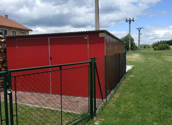 Garagen mit Acrylglas 55