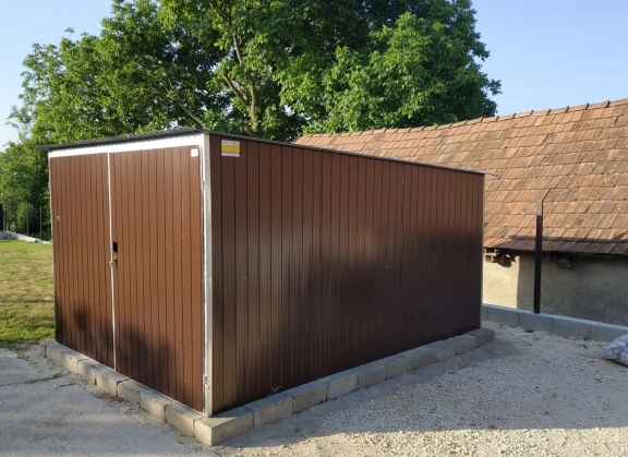 Garagen mit Acrylglas 50